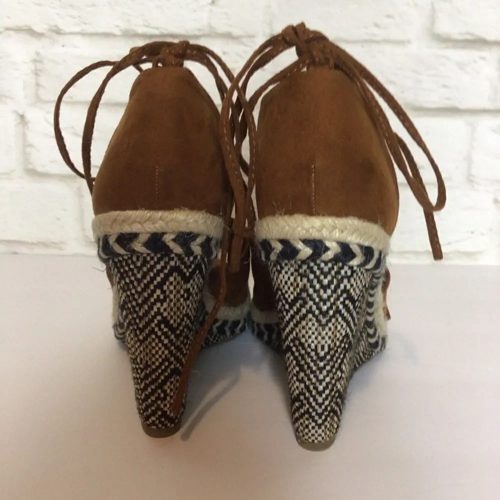 Bohemian Western Aztec Wedge Espadrille Size 9.5